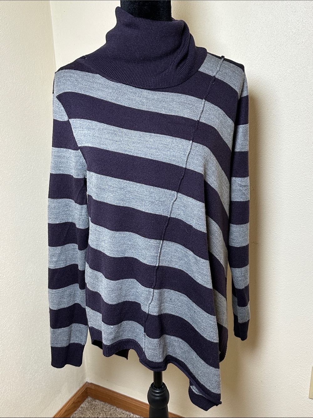 New York & Company Striped Cowl Neck Asymmetrical Sweater - Purple/Gray Sz L